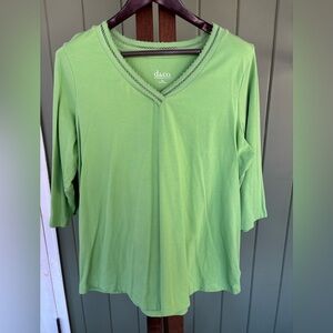 d&co. ESSENTIALS Pre-loved Green Women's Top 3/4 sleeve Size 1X